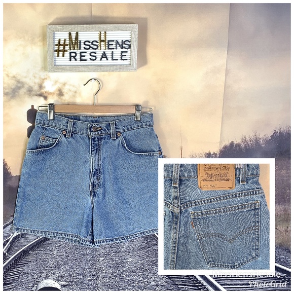 Levi's Pants - FLASH SALE** LEVI STRAUSS COTTON ORANGE TAB SHORTS